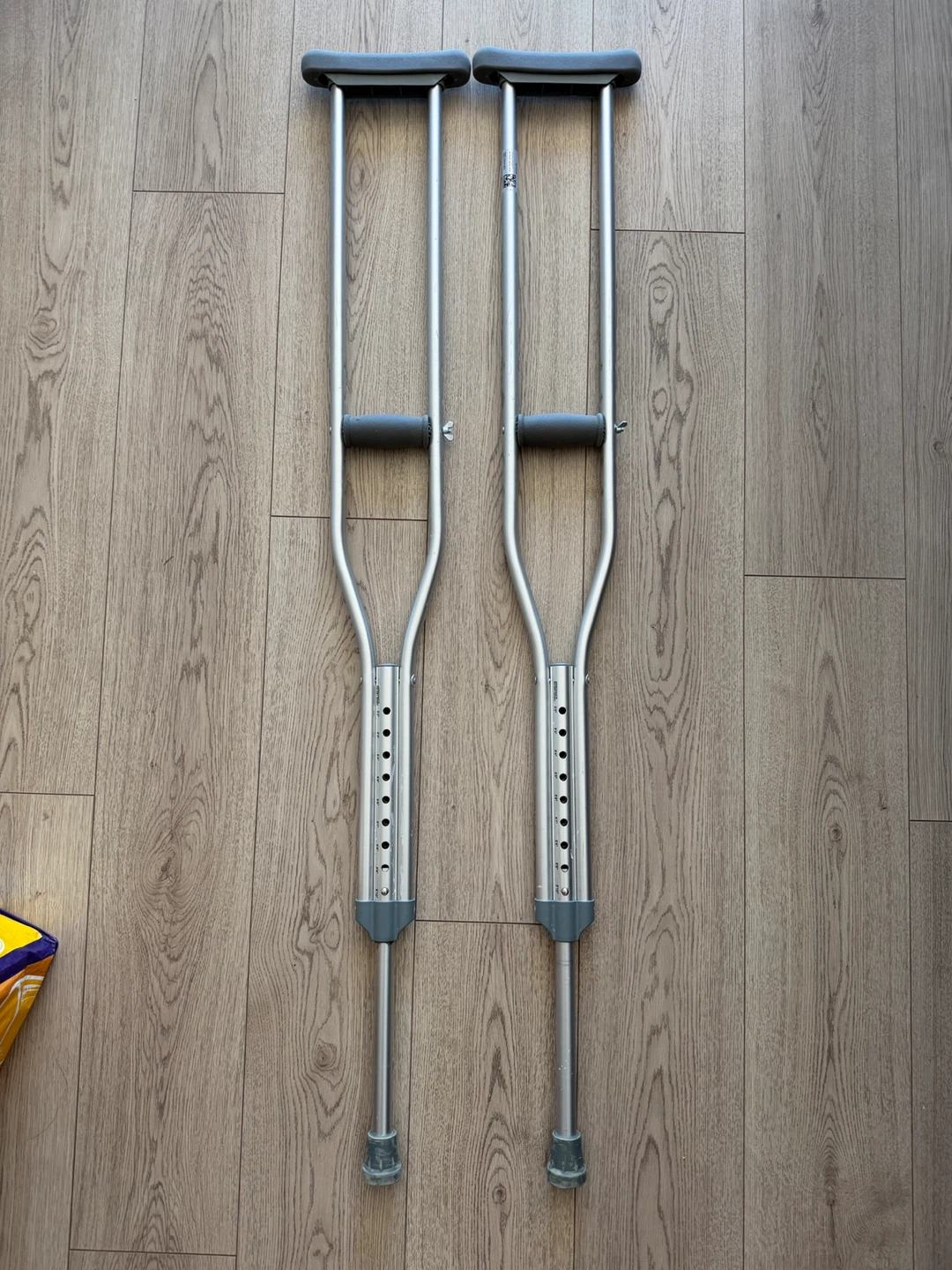 Cardinal Health Adjustable Crutches