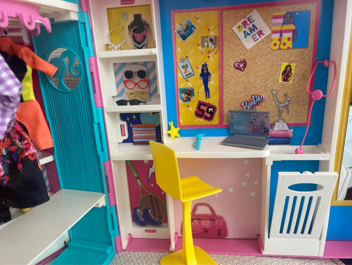 Barbie Convertible Play Set - photo 5