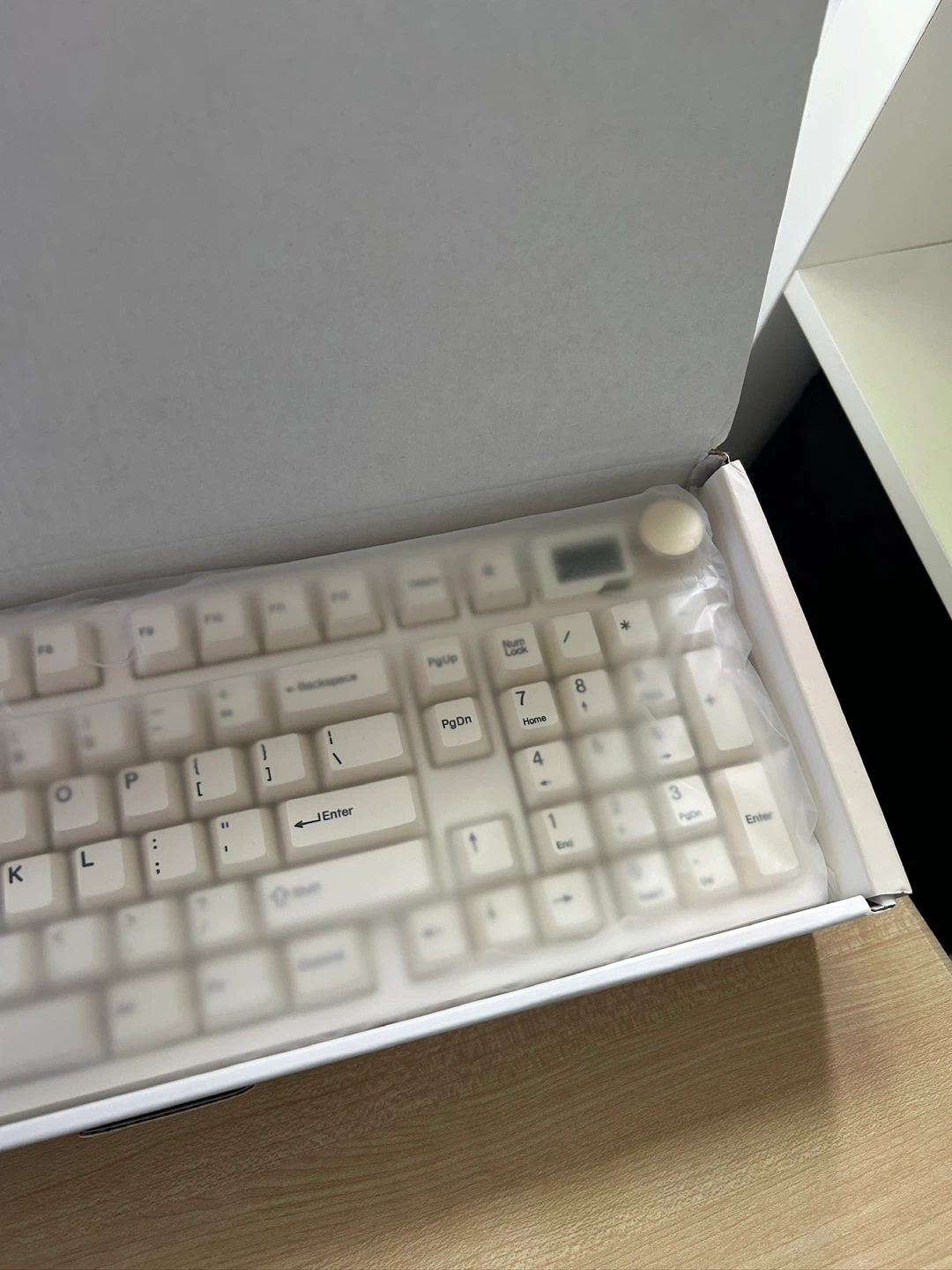 BRAND NEWKeydous NJ98 Mechanical Keyboard - photo 5