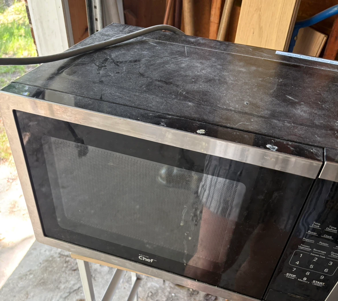 Microwave - photo 3