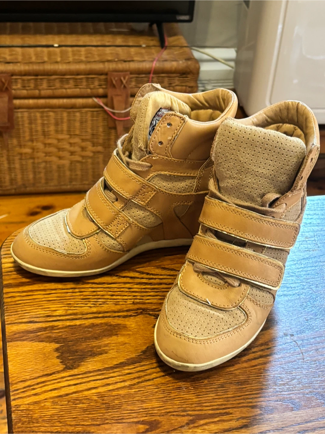 Tan Leather Wedge Sneakers - photo 5