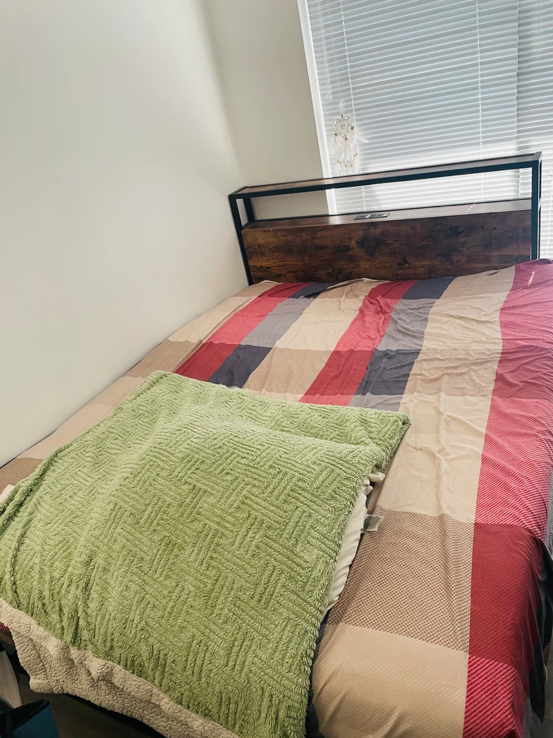 Queen Size Bed Frame with Wood Headboard - photo 2