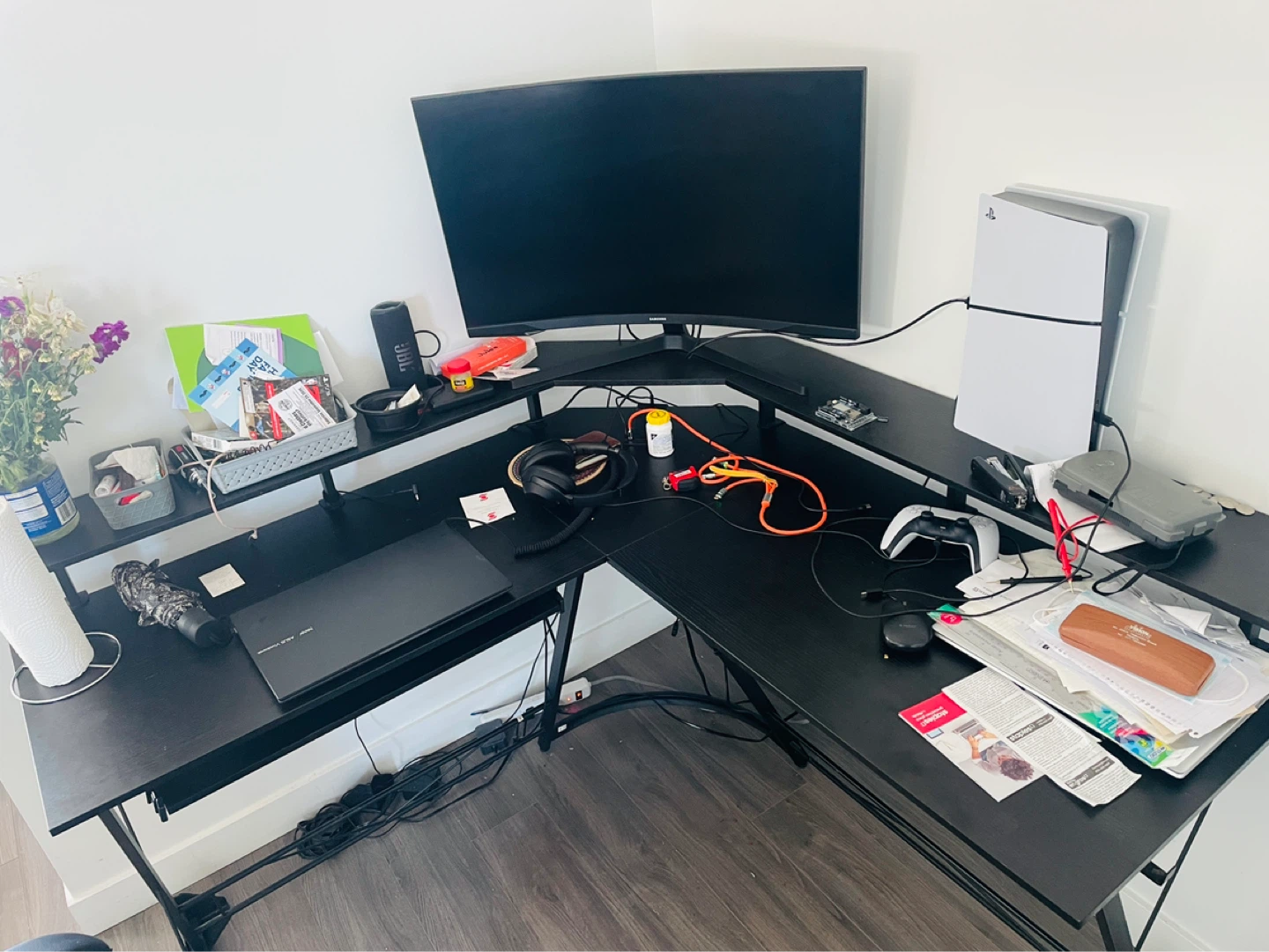 Computer desk with GTRacing gaming chair - photo 2