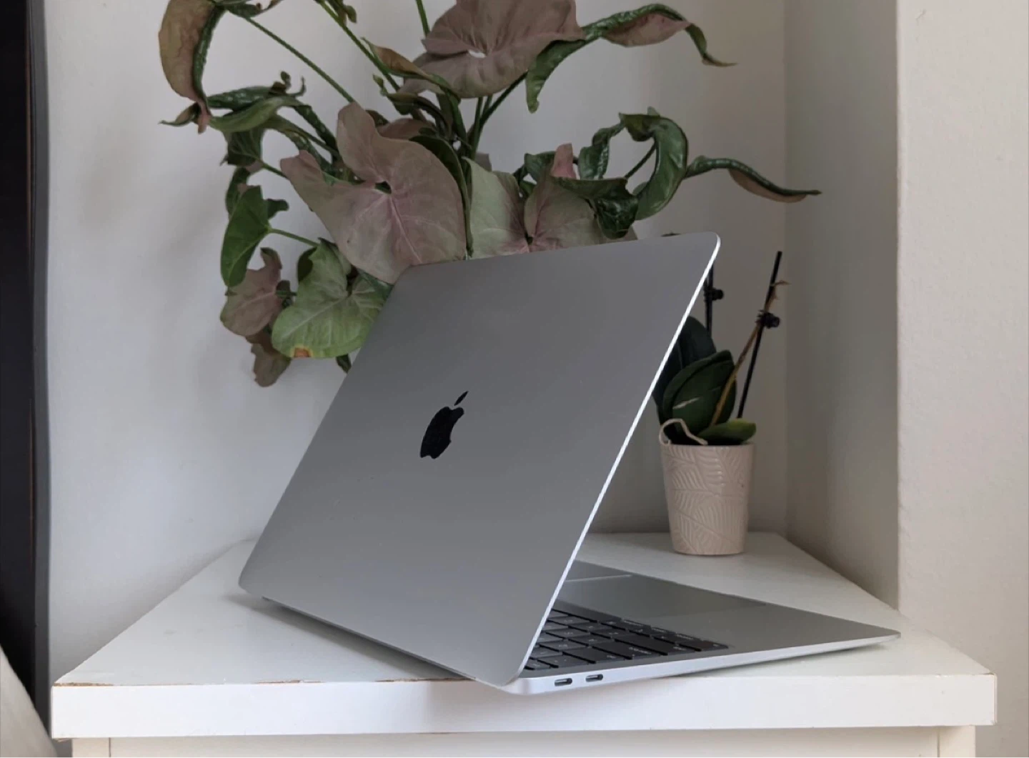 MacBook Air Silver (Retina, 13-inch, 2020) — 250GB / 8GB - photo 4