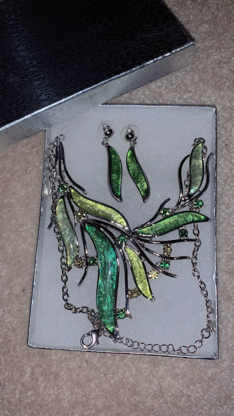 Green Leaf Statement Necklace and Earring Set with Box