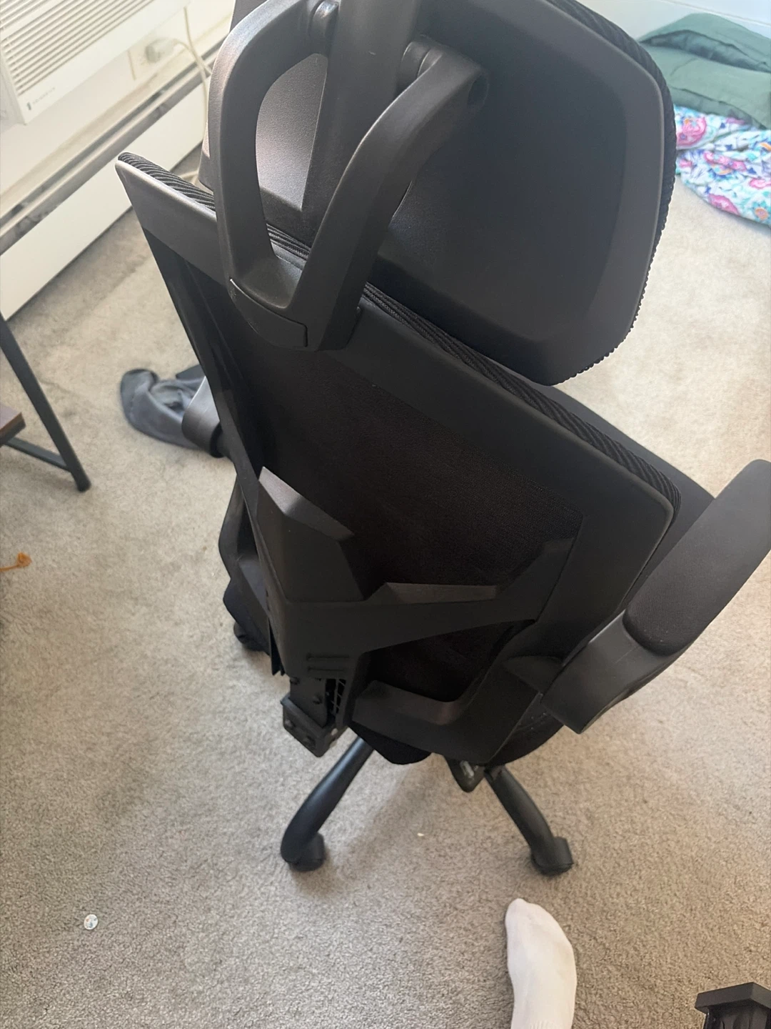 Black Ergonomic Mesh Office Chair - photo 2