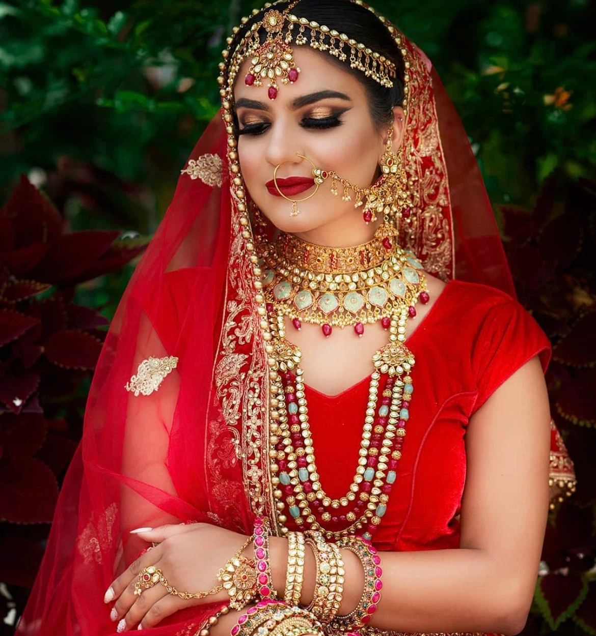 Bridal/party makeup and hairstyling - photo 4
