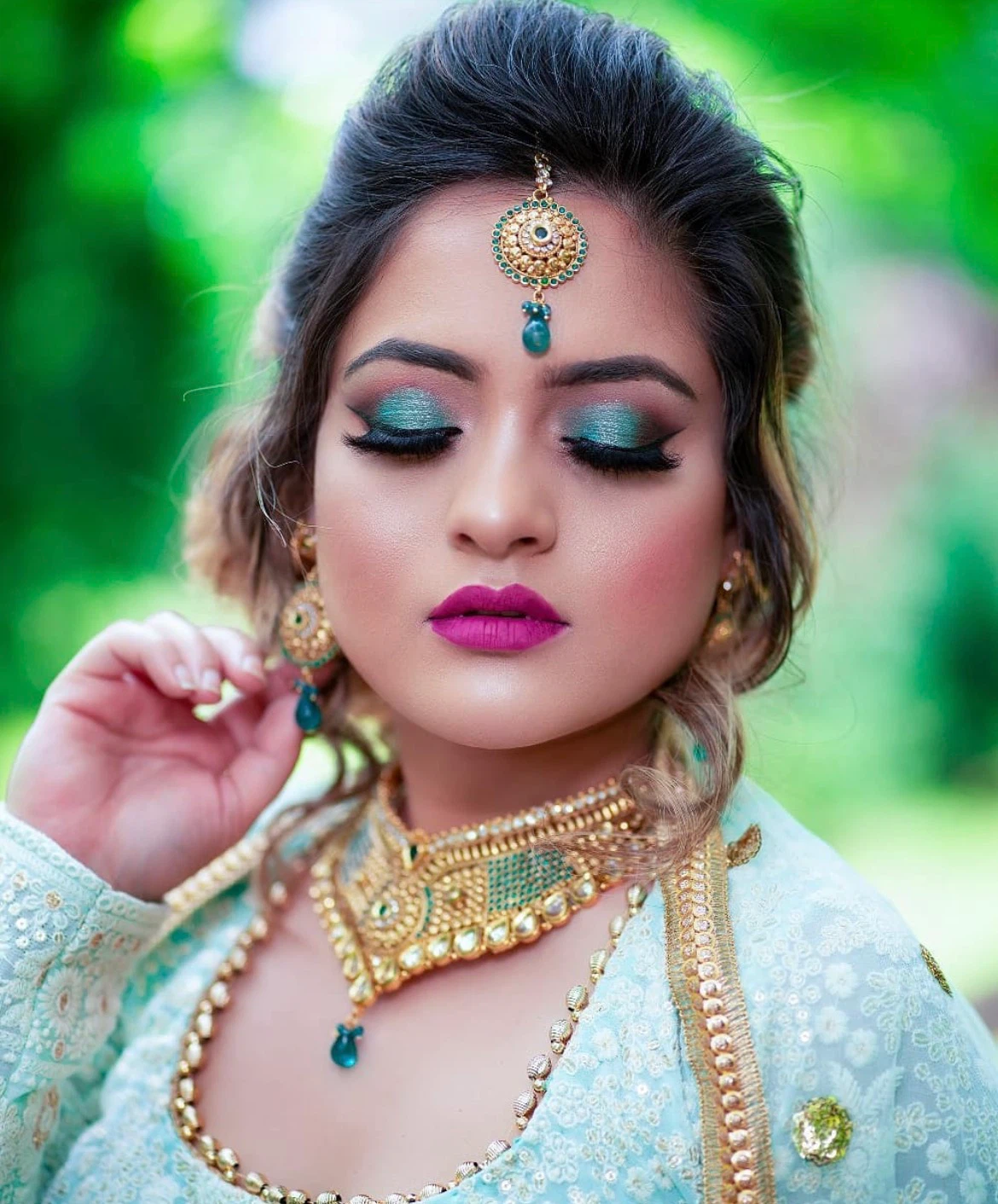 Bridal/party makeup and hairstyling - photo 5