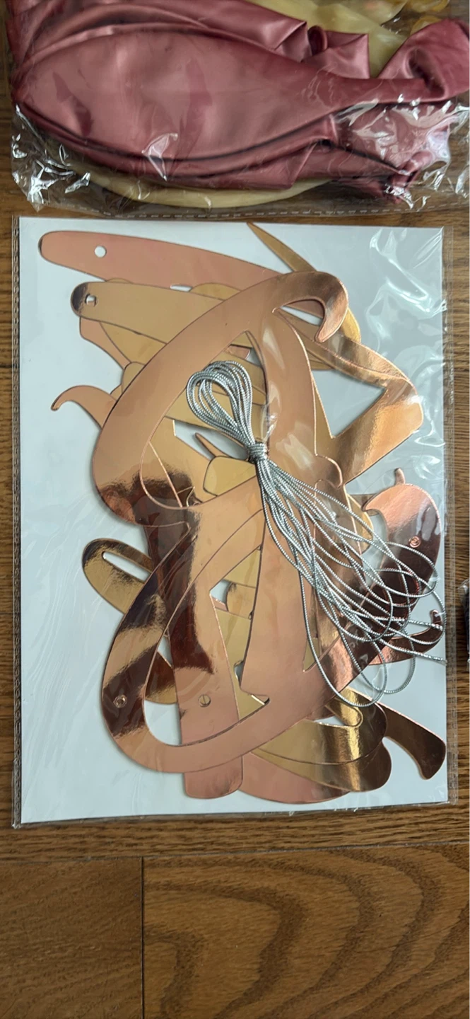 EpiqueONE Rose Gold Party Decoration Set - photo 2