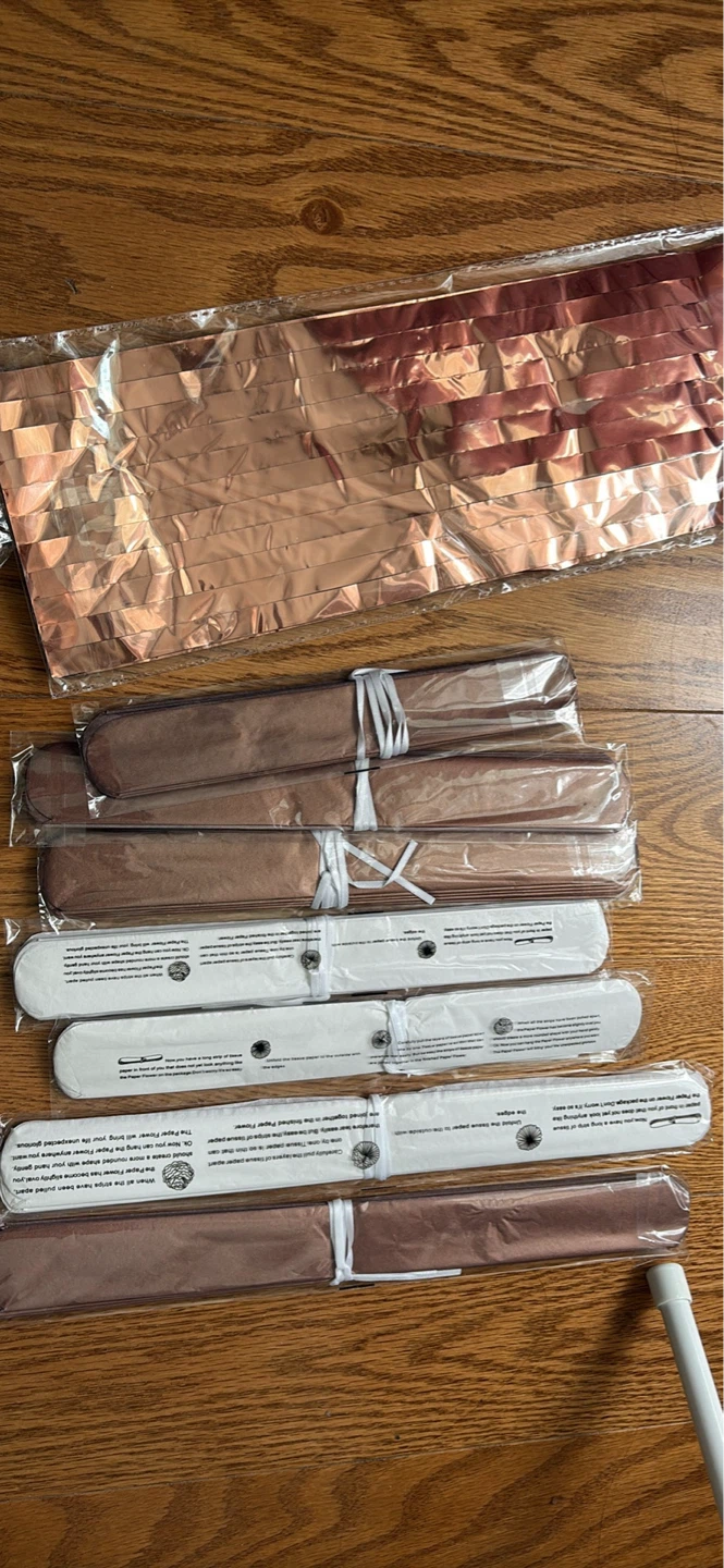 EpiqueONE Rose Gold Party Decoration Set - photo 4