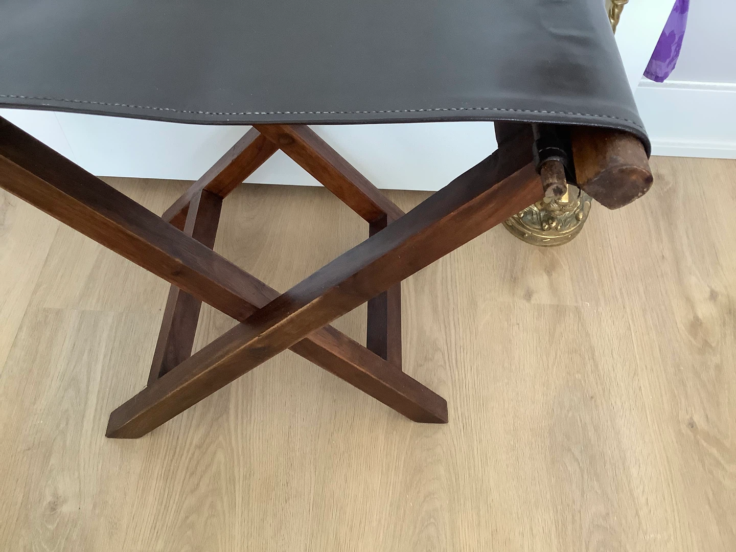 Vtg Walnut Wd Foldable Stool with a Brown Leather Stool 🐞 - photo 3