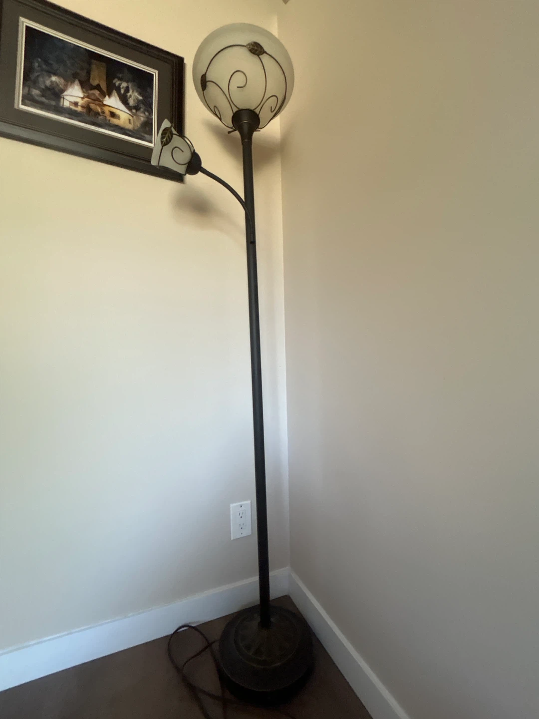 Torchiere Floor Lamp with Adjustable Reading Light - photo 4