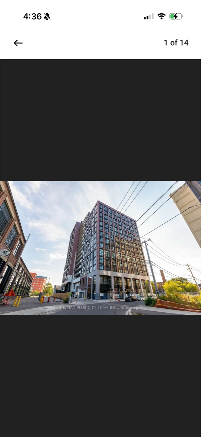 1 bedroom+ 1 Den with 2 full bathrooms