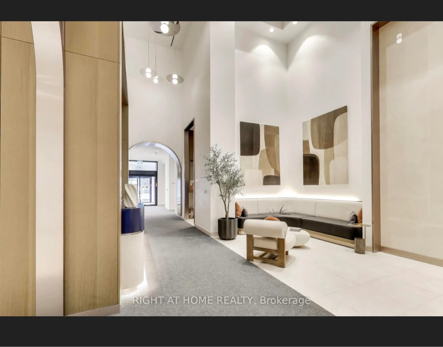 1 bedroom+ 1 Den with 2 full bathrooms - photo 2