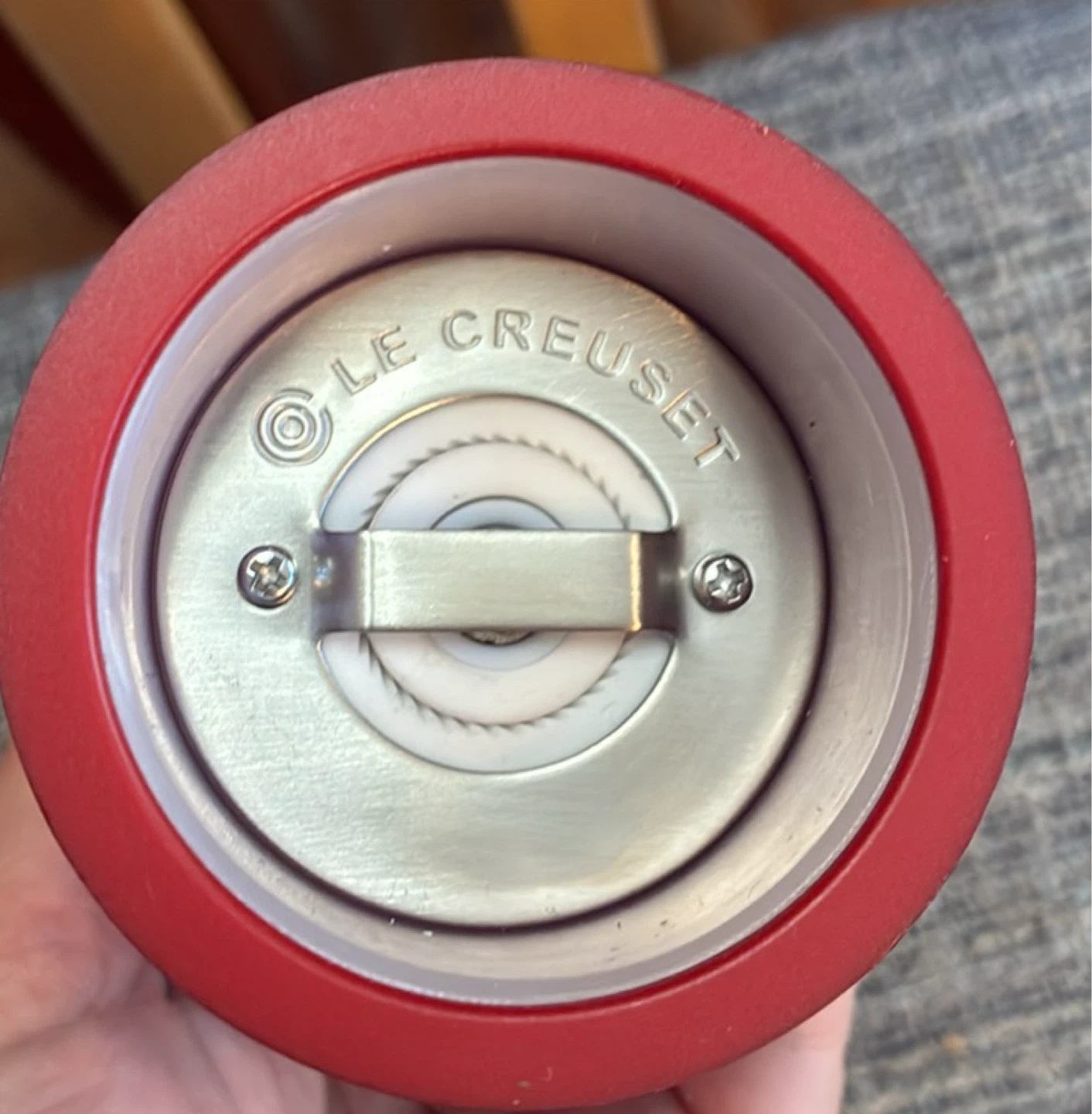 New Le Creuset Cherry Salt Mill - photo 5