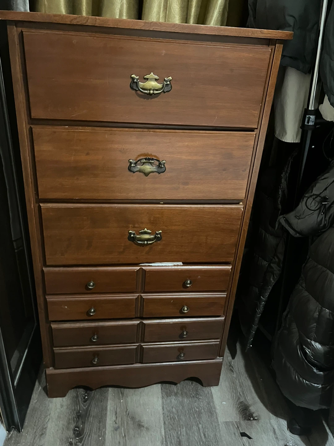 Wooden Dresser Chest