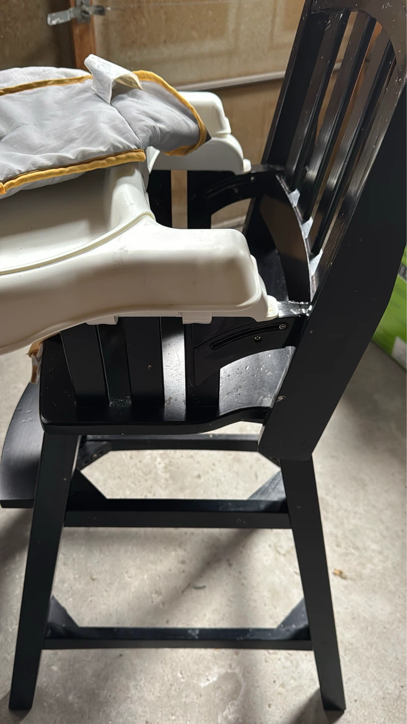 Wooden High Chair with Tray - photo 2