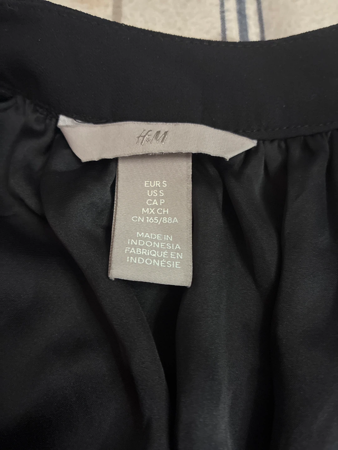 H&M Black Short Sleeve Dress - photo 2