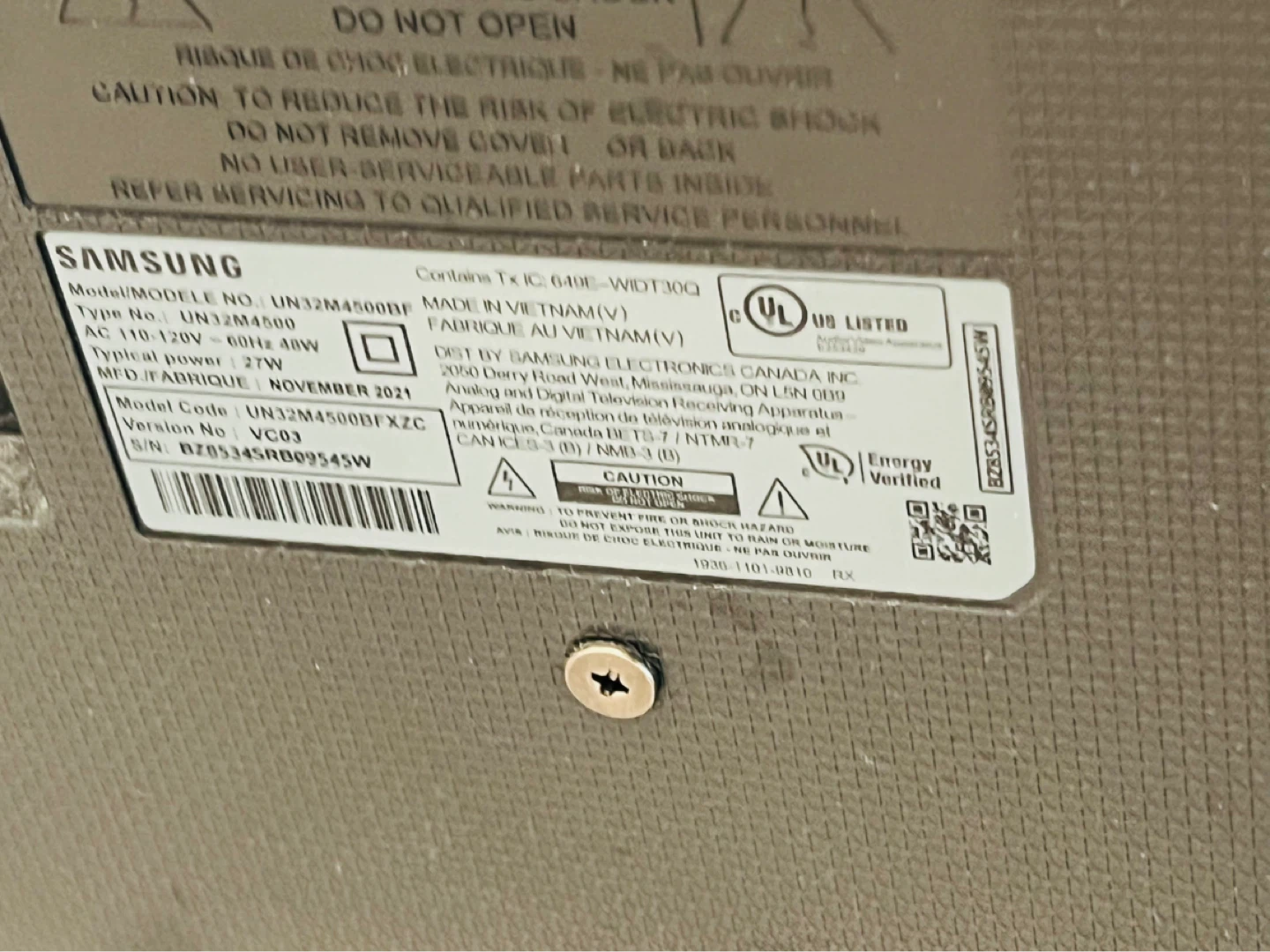 Samsung 32" Smart TV with stand - photo 3