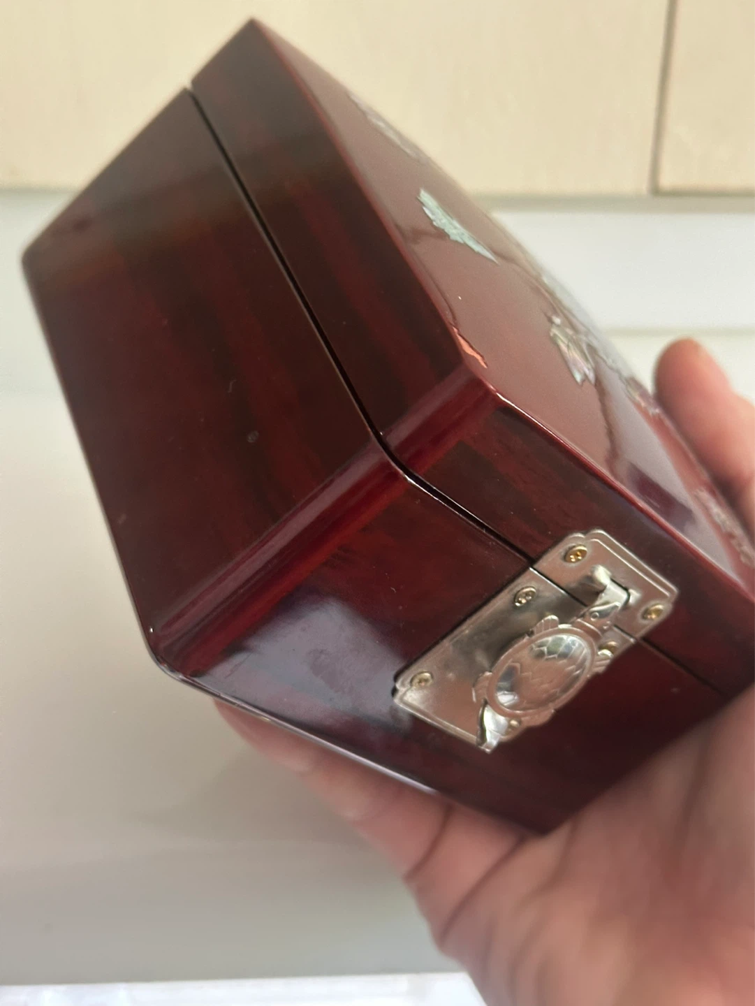 vintage Korean lacquered jewelry box with mother of pearl - photo 3
