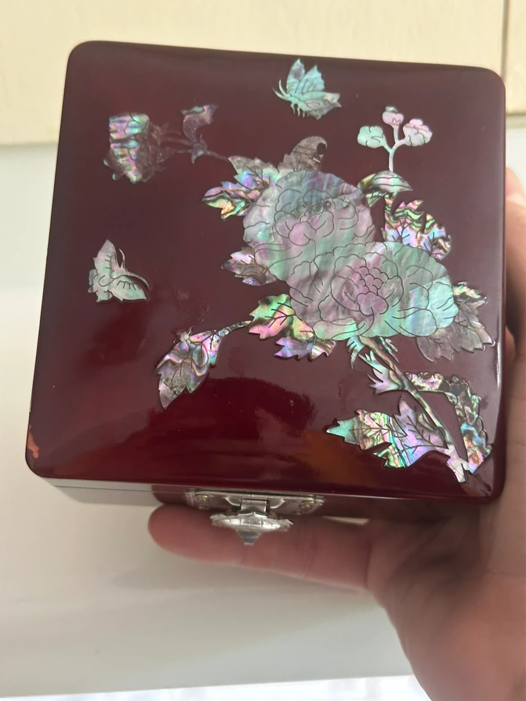 vintage Korean lacquered jewelry box with mother of pearl - photo 2