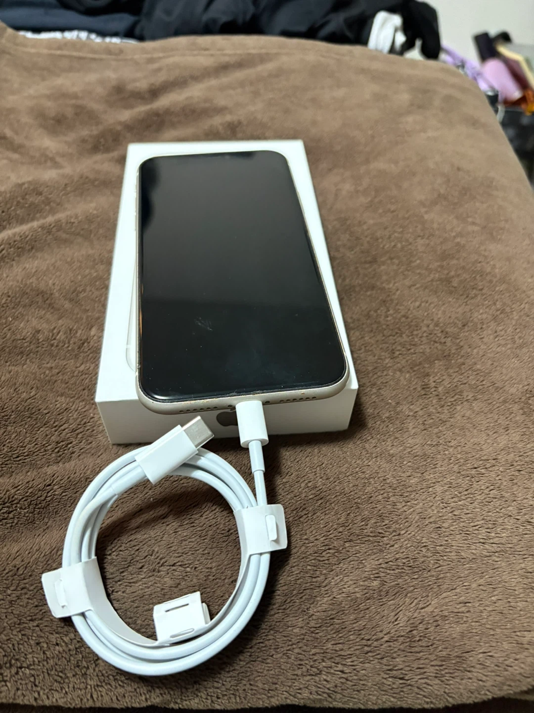 iPhone 11 plus - photo 2