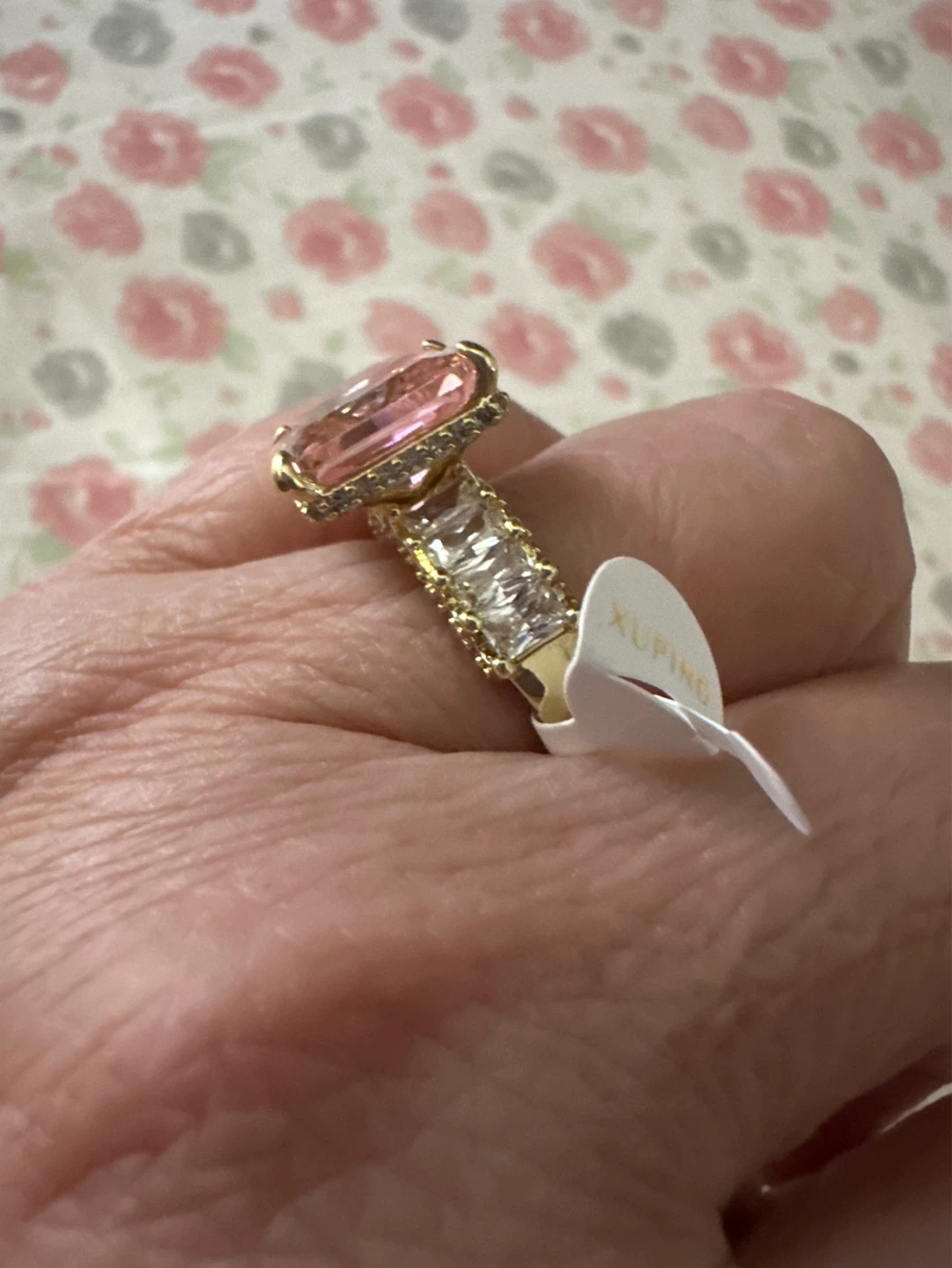Xuping 14k gold laminated Pink Gemstone Ring