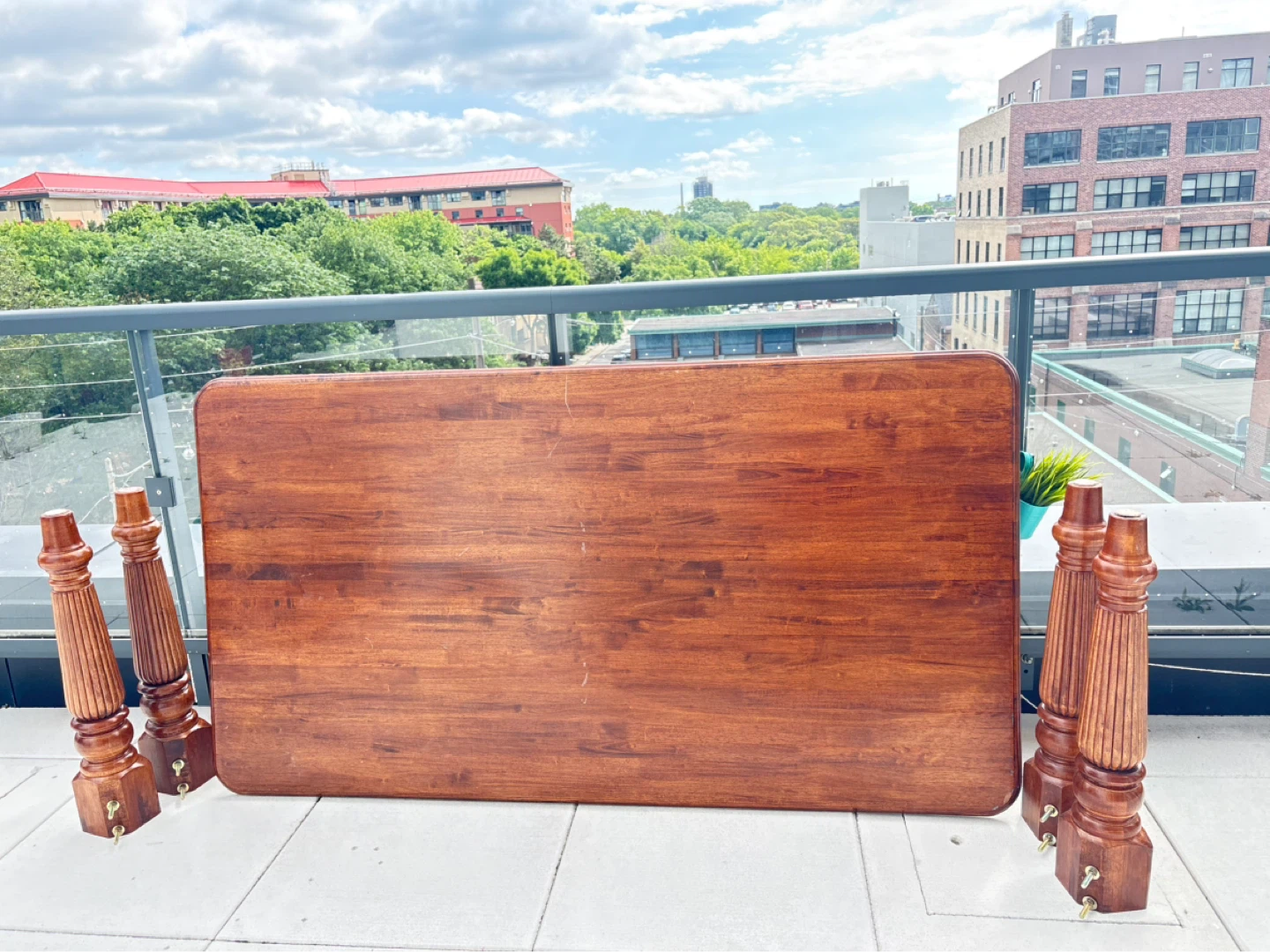 Wooden Dining Table with Detachable Legs - photo 2