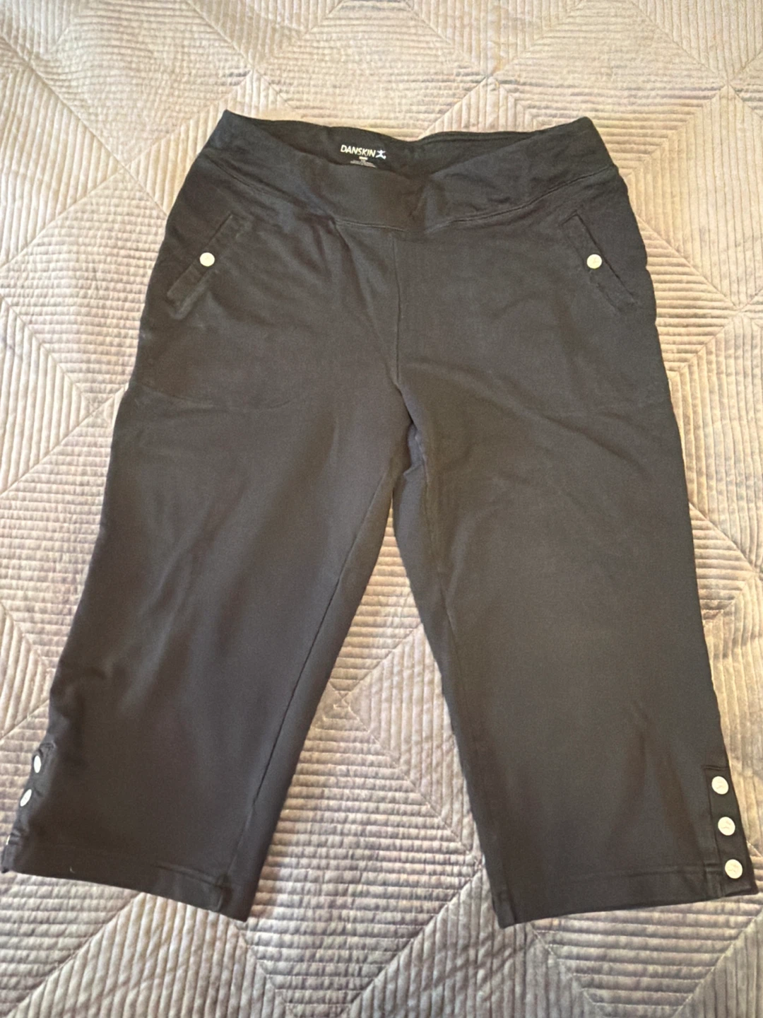 Danskin Capris