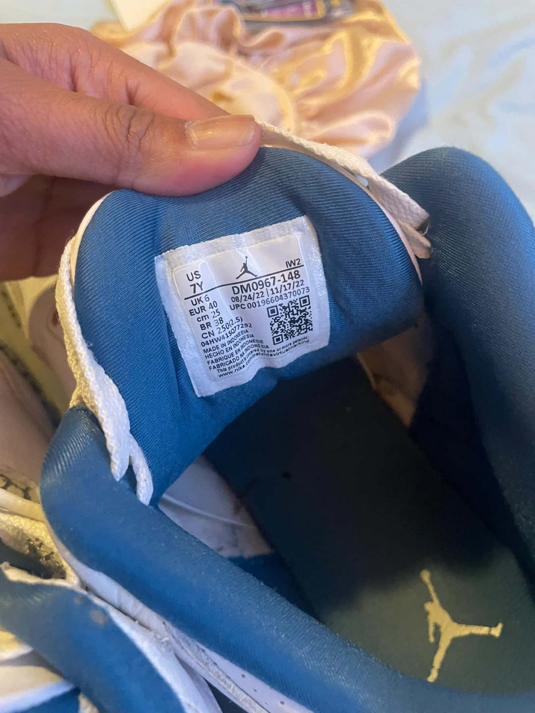 Air Jordan 3 Retro (GS) "White/Metallic Copper" - photo 2