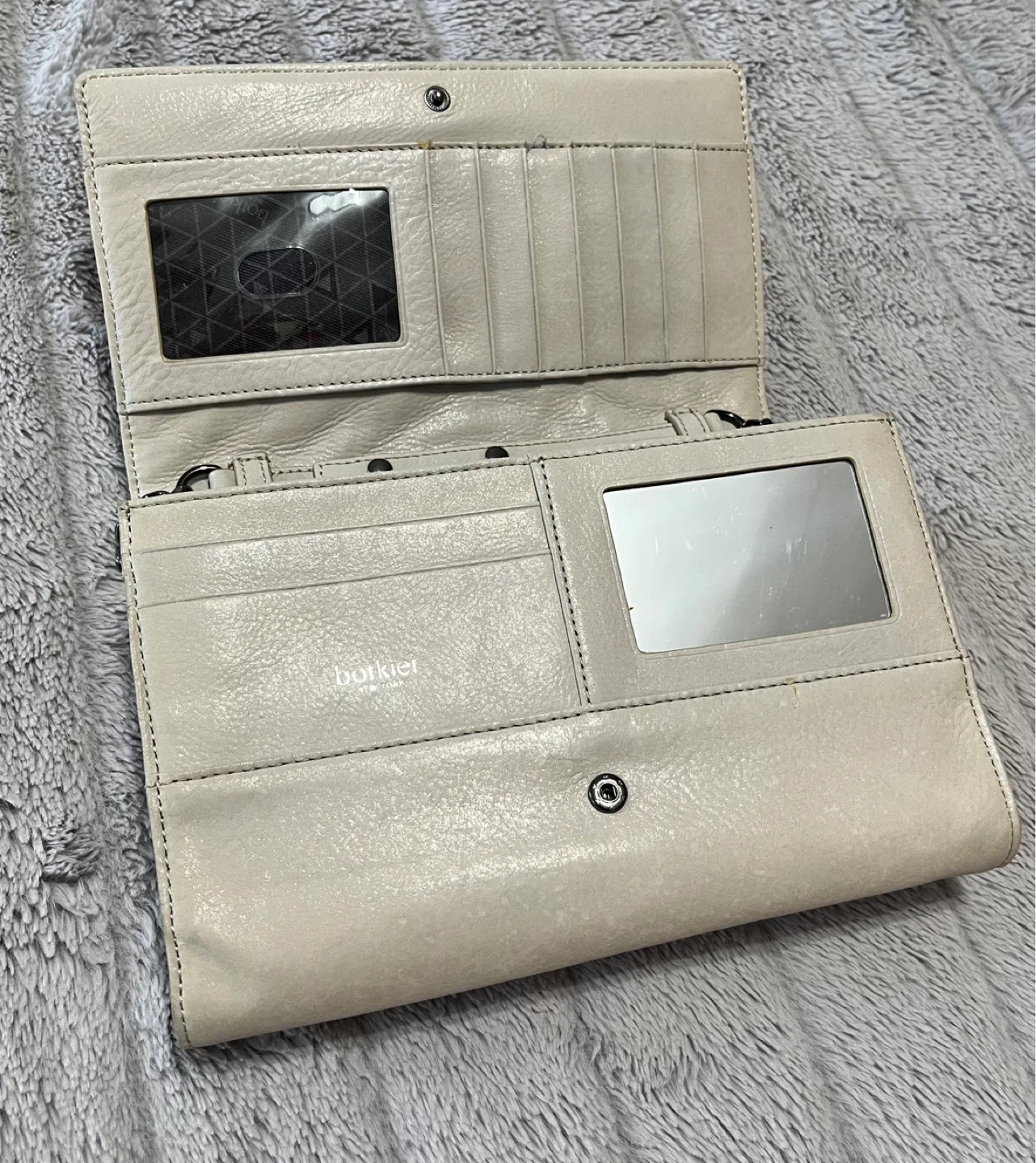 Botkier New York White Quilted Leather Wallet Crossbody Bag - photo 2