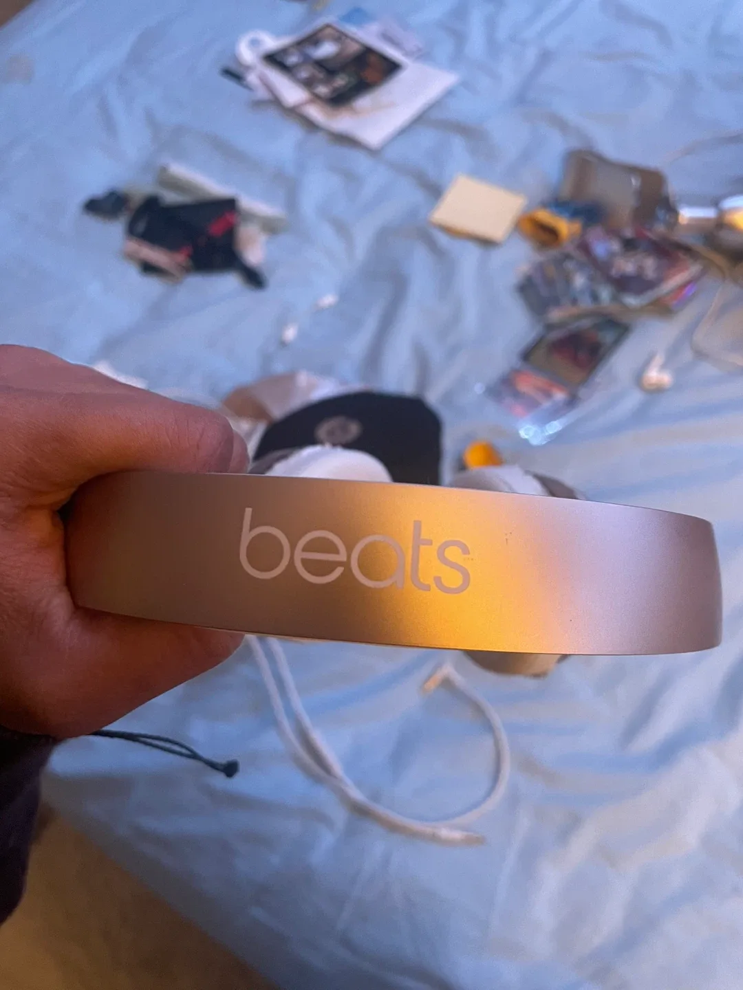 Beats Solo Wireless Gold Headphones - photo 4