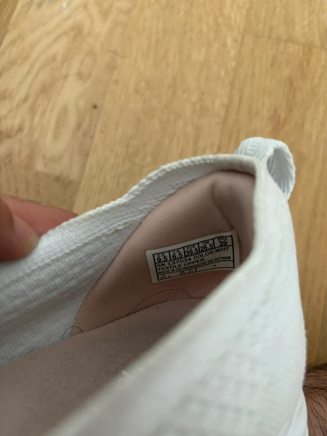 Skechers Goga Mat Plush White Slip-On Sneakers - photo 5
