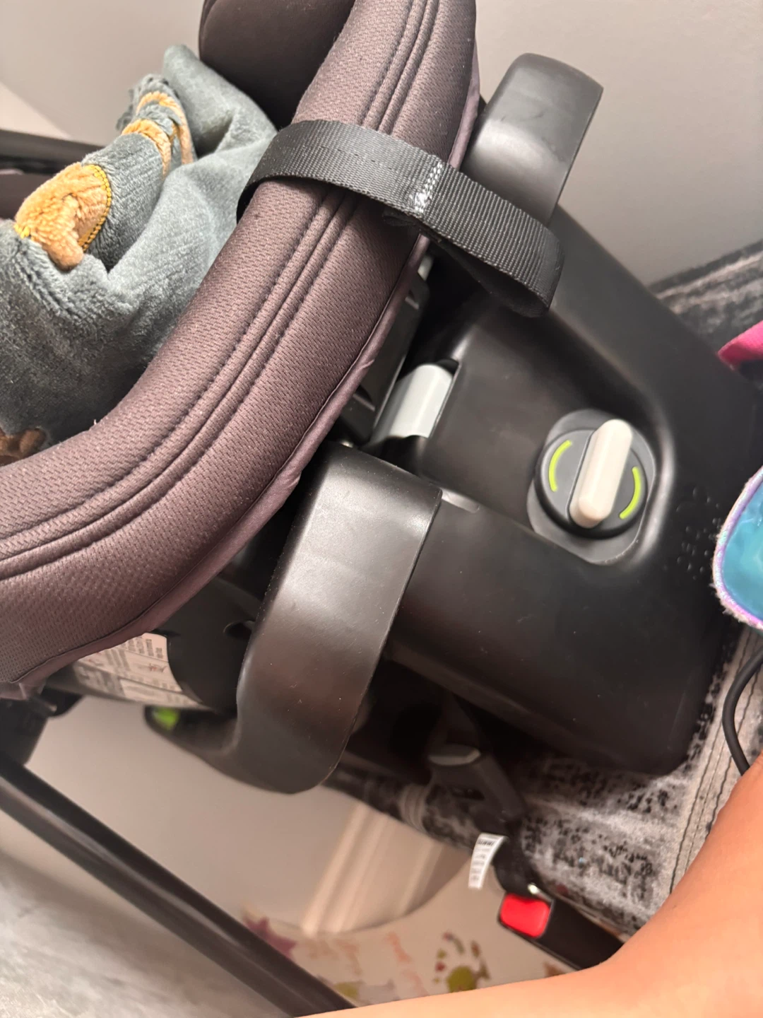 Baby Jogger City GO Infant Car Seat - photo 3