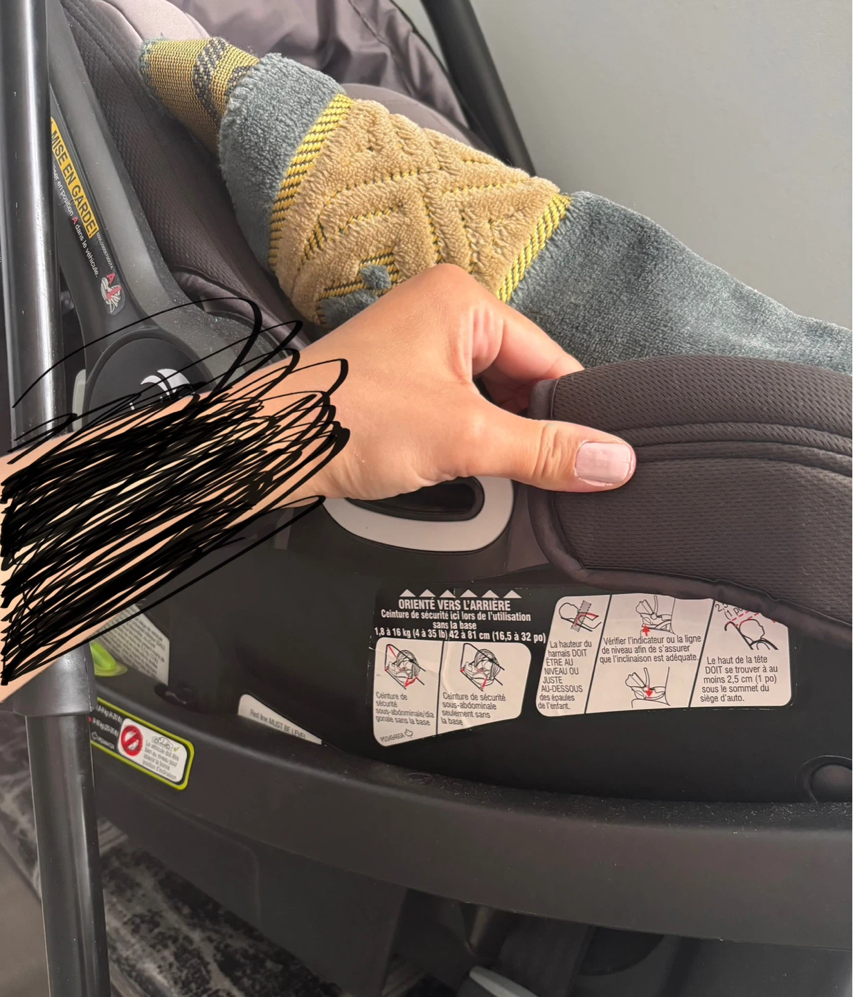 Baby Jogger City GO Infant Car Seat - photo 4