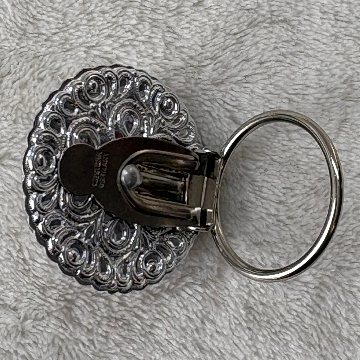 Vintage 1950s Silver Tone 3D Filigree Buckle Scarf Clip Flower - photo 4
