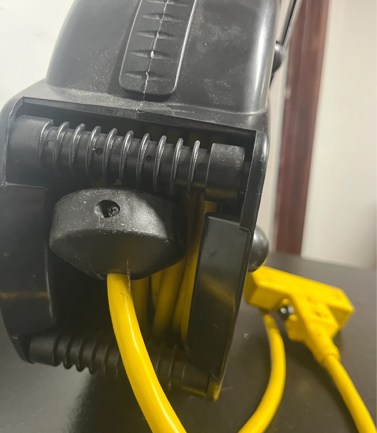 ProReel 40 FT. Tri Tap Cord Reel - photo 5
