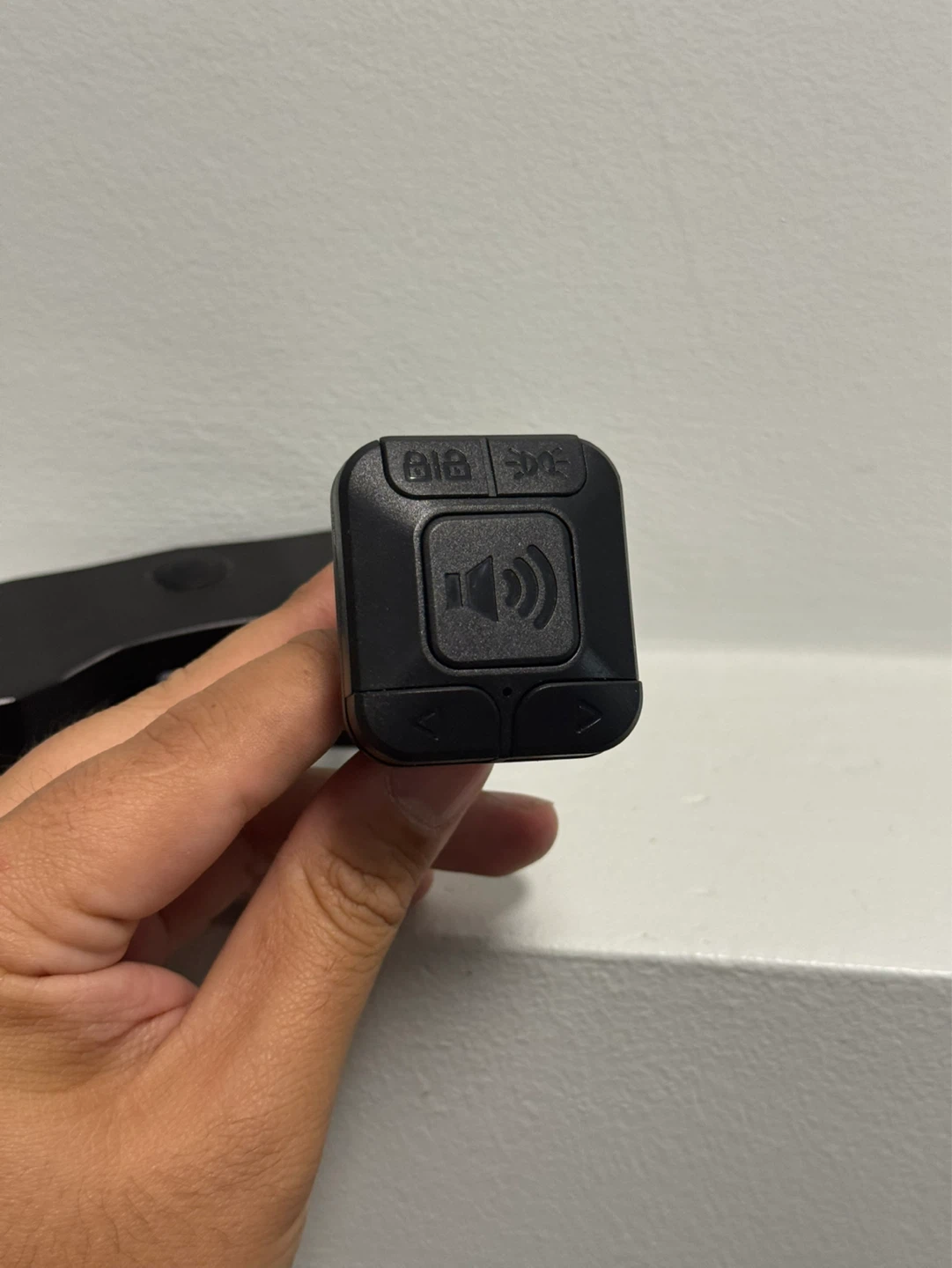 Black Bike Tail Light with Wireless Remote - photo 4