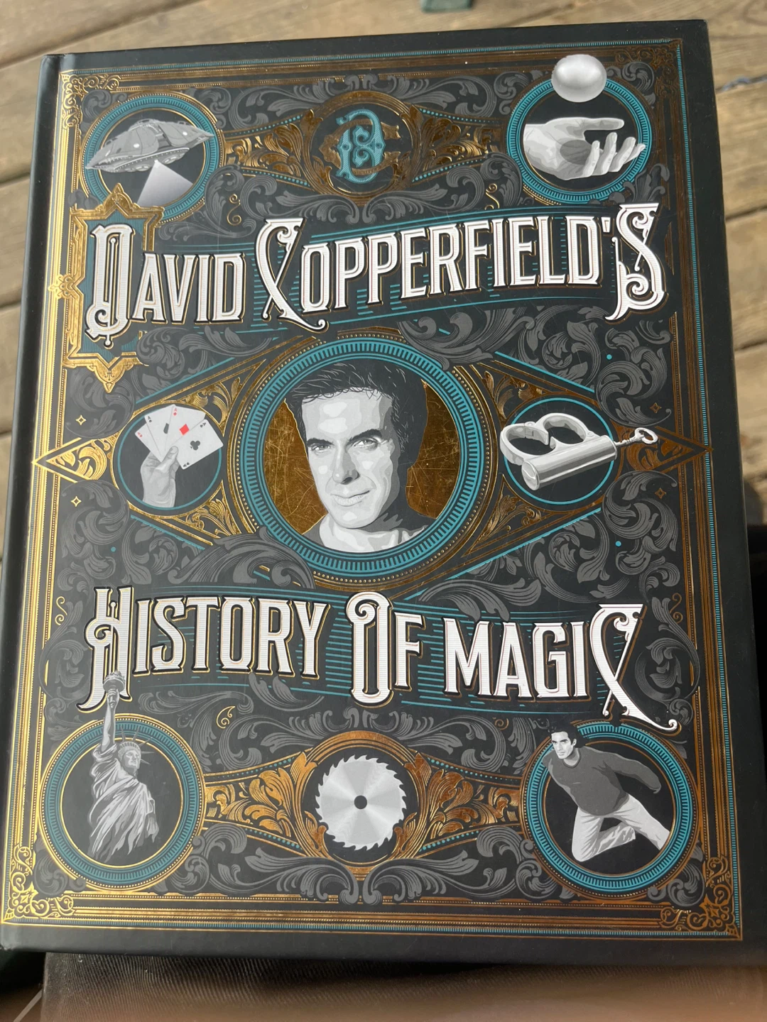David Copperfield's History of Magic Illustrated Book