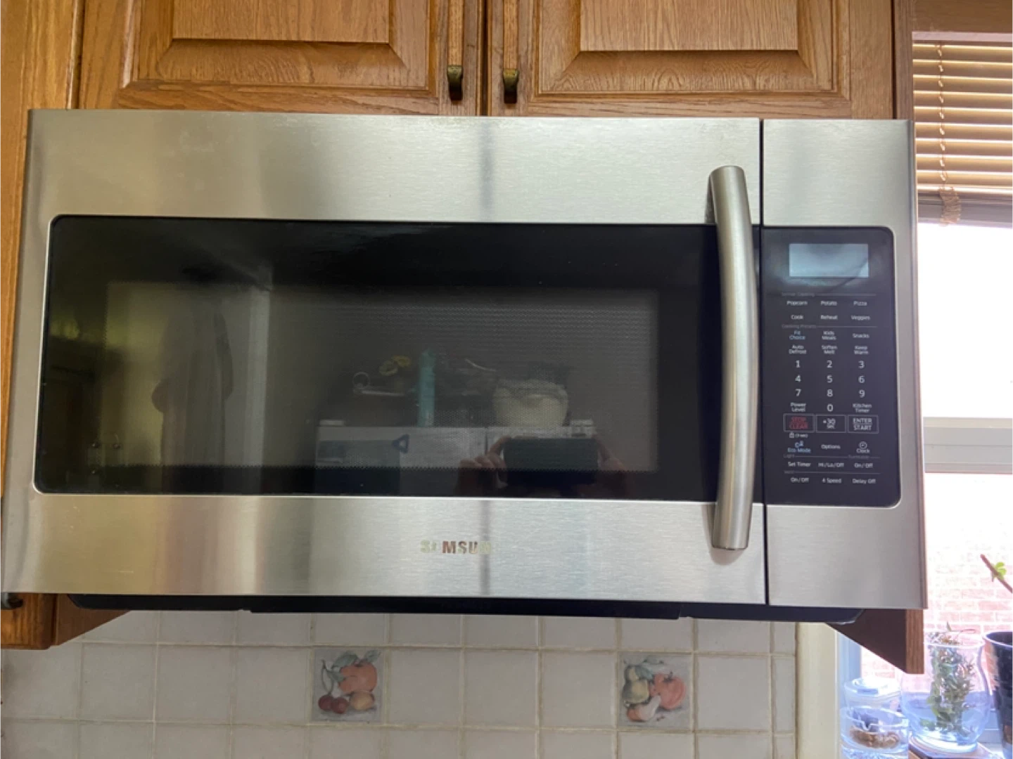 Samsung Over-the-Range Microwave not working as is - photo 2