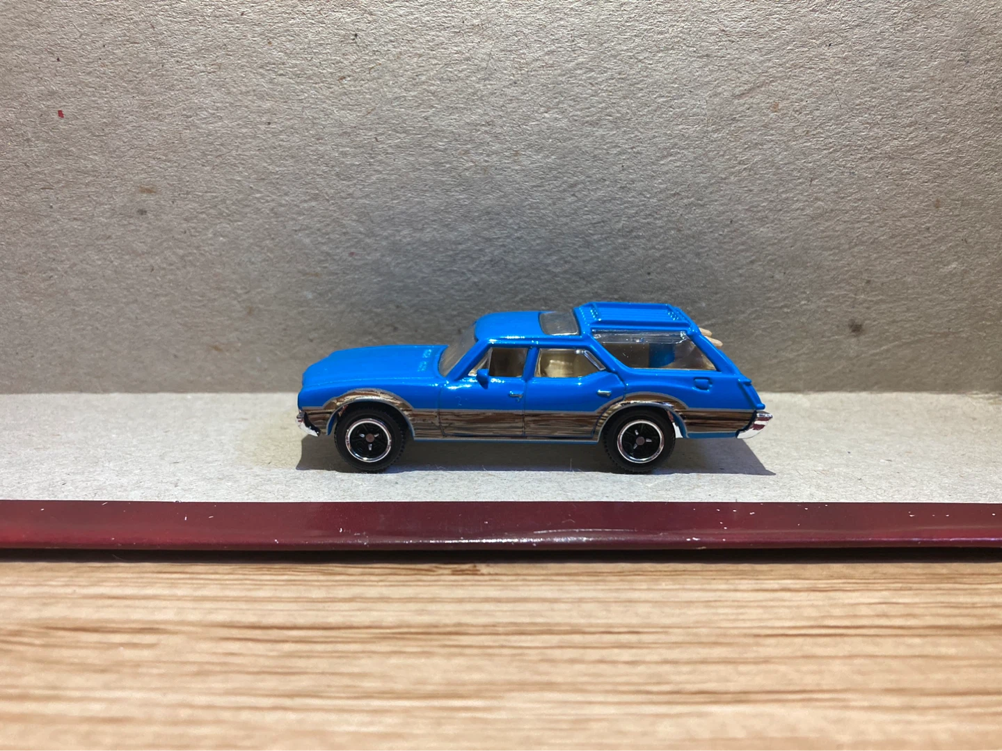 Matchbox Loose / Oldsmobile Vista Cruiser 1971 / Blue - photo 3