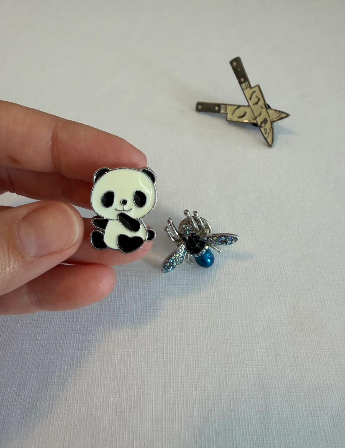 Lot of Enamel Pins - Bee, Panda, and Crying Knives - photo 4