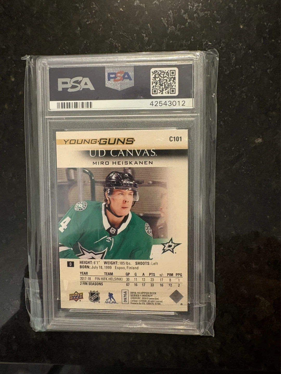 Miro Heiskanen UD Canvas Young Guns Rookie Card PSA 10 - photo 2