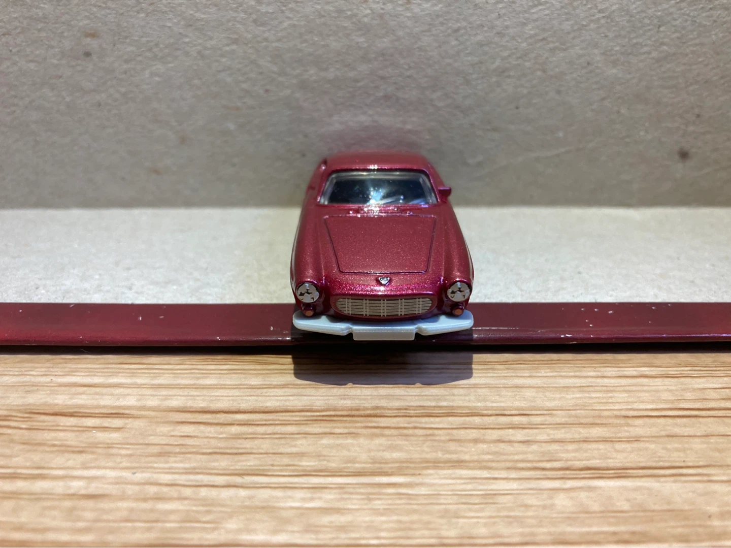 Matchbox Loose / Volvo P1800S 1969 / Burgundy - photo 2