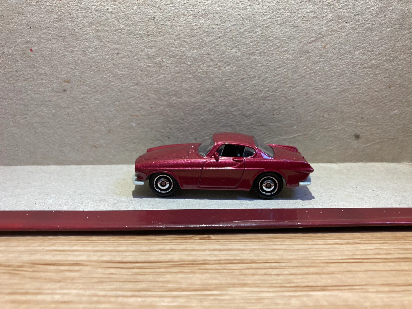 Matchbox Loose / Volvo P1800S 1969 / Burgundy - photo 3