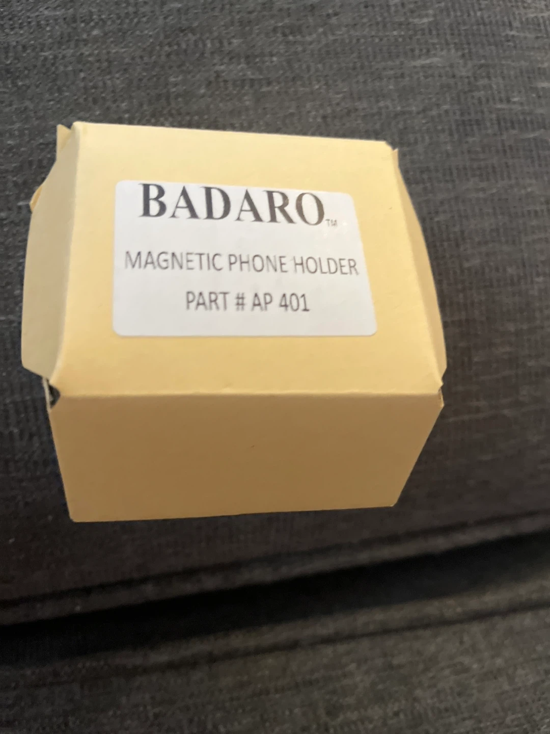 BADARO Magnetic Phone Holder AP 401