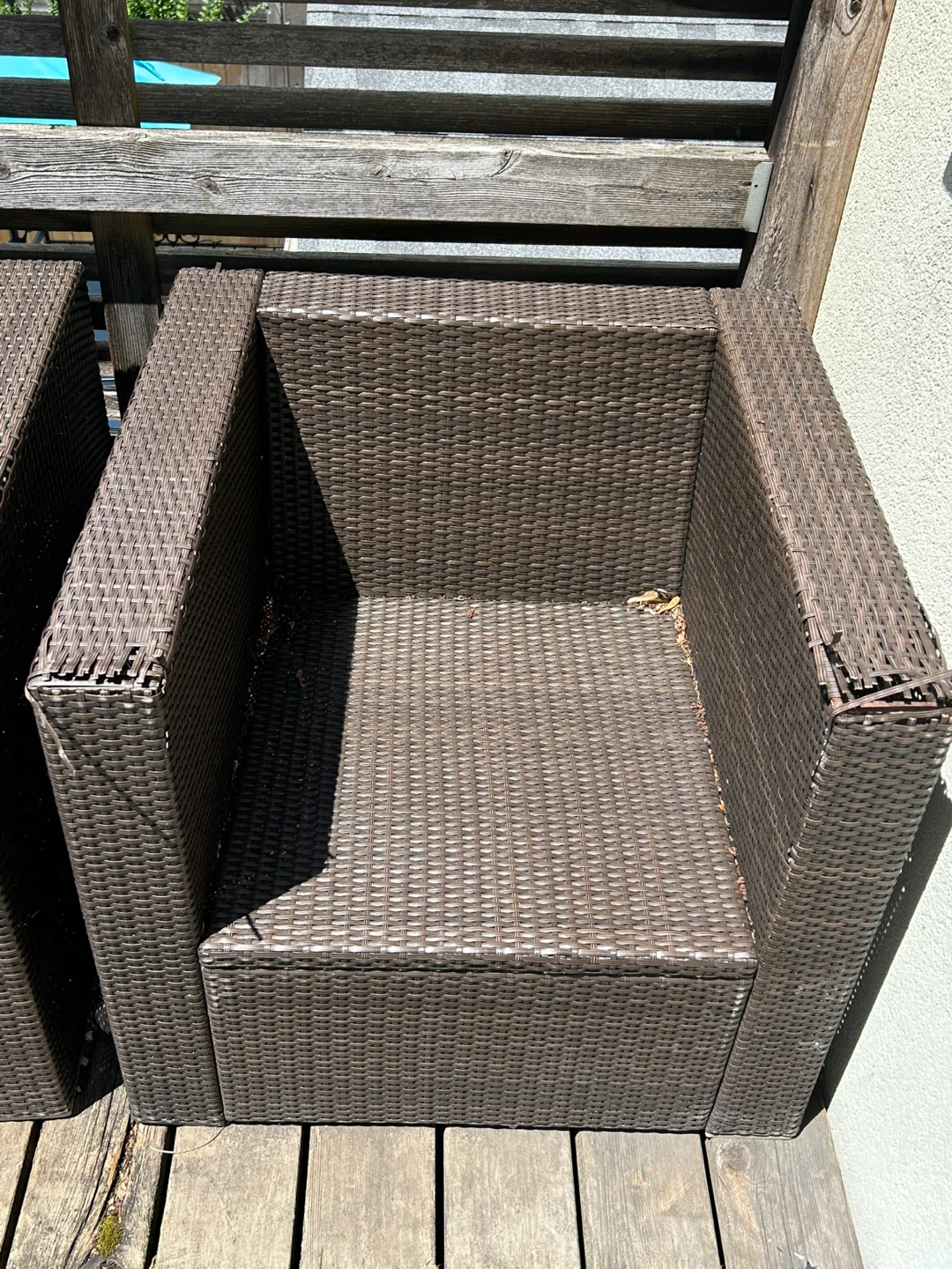 Brown Wicker Patio Chairs - photo 3