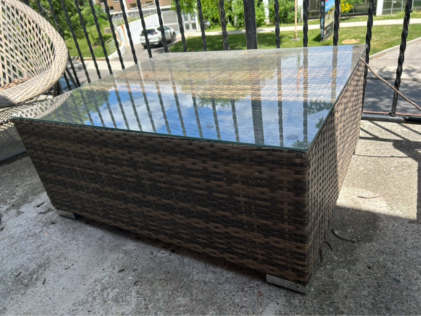 Outdoor Coffee Table with Glass Top - photo 2