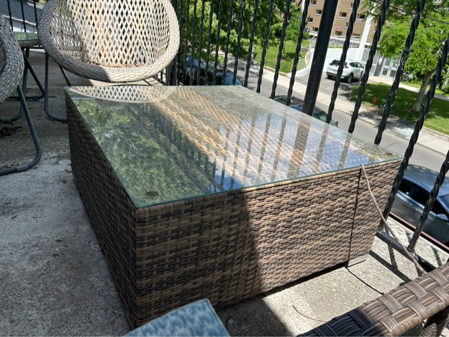 Outdoor Coffee Table with Glass Top - photo 3