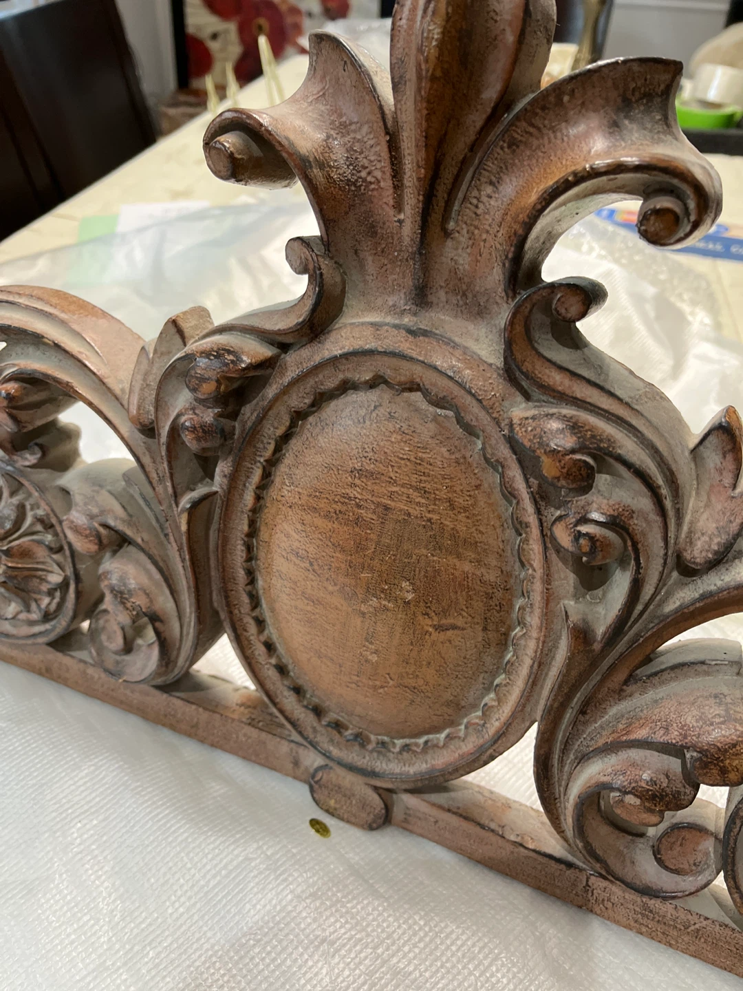 Ornate Wooden Decorative Piece - photo 2